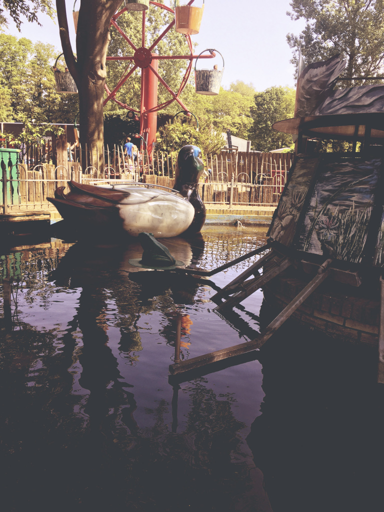 Eendjes attractie en reuzenrad